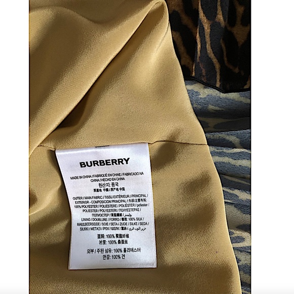 BURBERRY Pleated Midi Skirt With Leopard Print Motif In Black - Picture 6 of 16